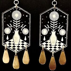 While Odin Sleeps Amphora Vase Hanging Plants Earrings Clear Gold Brass Acrylic